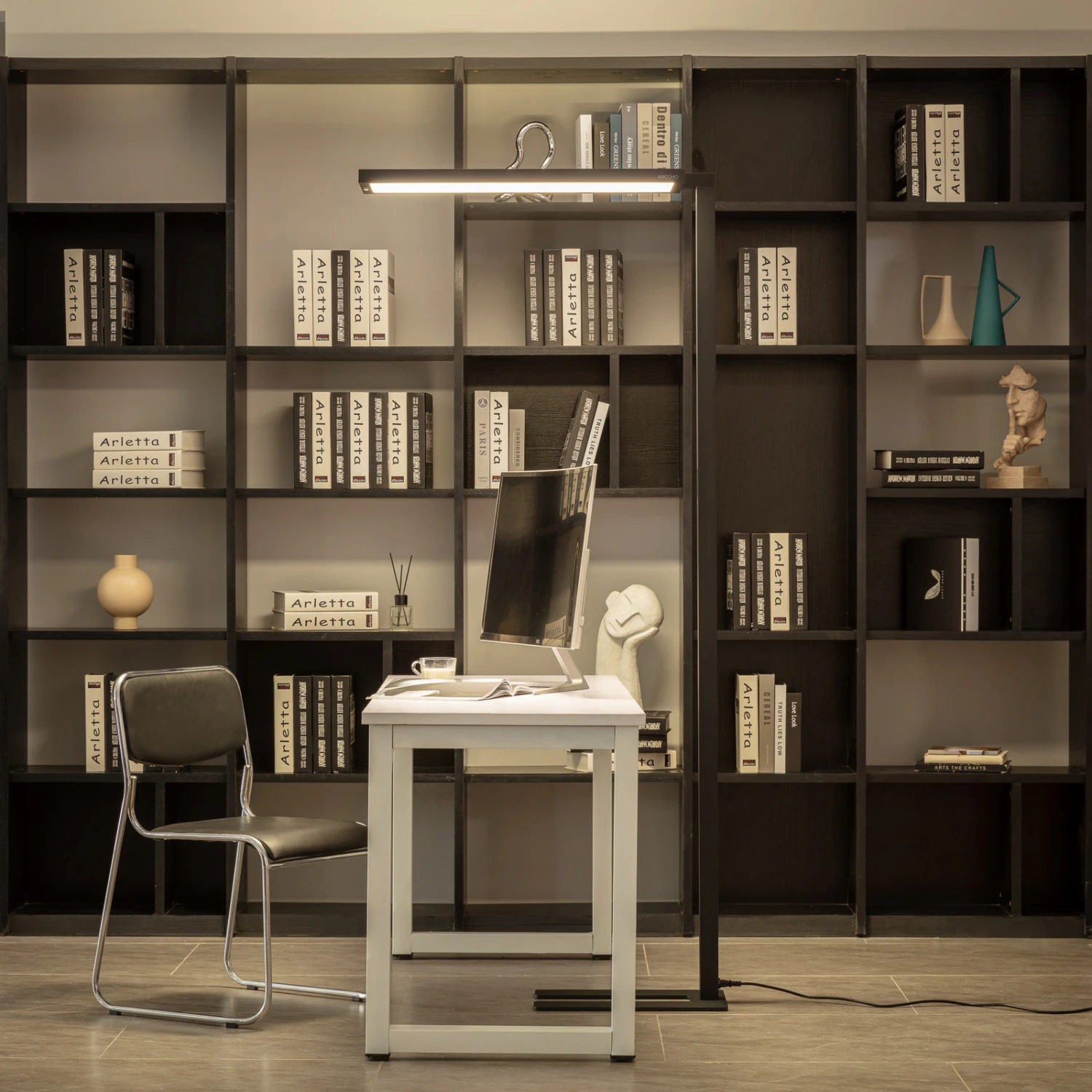 Arcchio Finix LED-Stehleuchte Schwarz 100W Dimmbar 1 Arcchio Finix LED-Stehleuchte Schwarz 100W Dimmbar