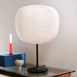 HAY Common Table Schirm Peach Fuß Schwarz