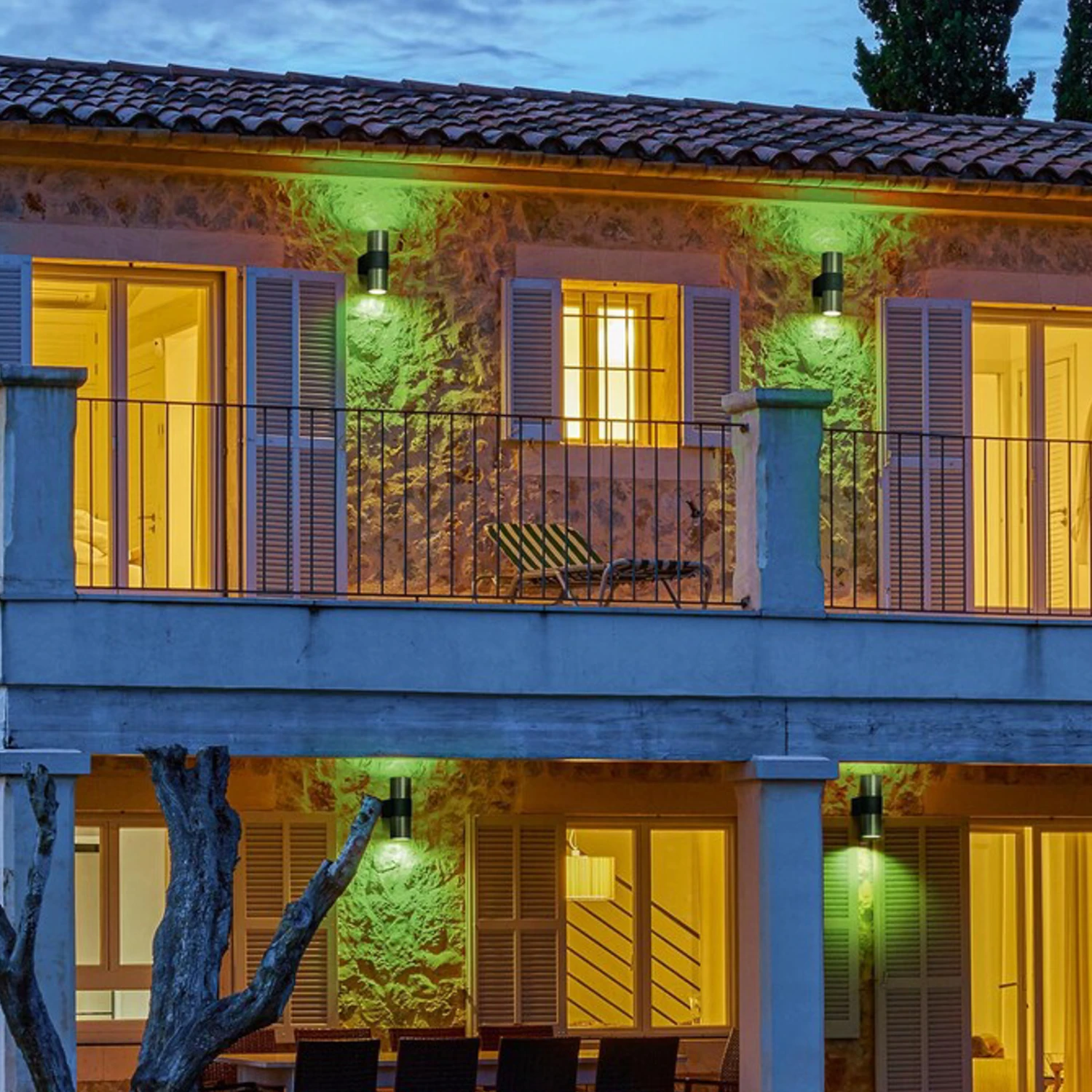 LEDVANCE SMART+ WiFi Rotary Wandlampe Up/down RGBW 2 LEDVANCE SMART+ WiFi Rotary Wandlampe Up/down RGBW – Bild 2