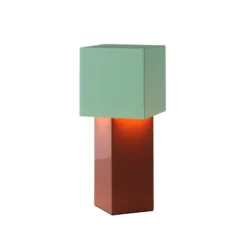 &Tradition Pivot ATD7 Akku-Tischlampe Rusty Mint