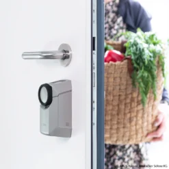 ABUS HomeTec Pro Bluetooth-Türschlossantrieb Grau 14 ABUS HomeTec Pro Bluetooth-Türschlossantrieb Grau -Heimbeleuchtung 1074049 6