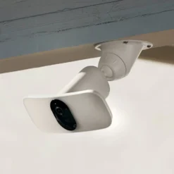 Arlo Pro 3 Flutlichtkamera, Weiß -Heimbeleuchtung 1080025 6