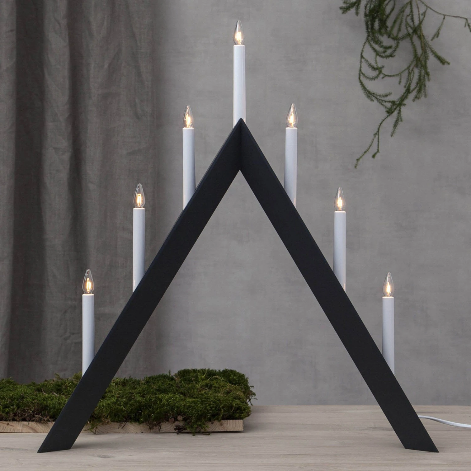 Kerzenleuchter Arrow, Spitz, 7flammig, Weiß 3 Kerzenleuchter Arrow, Spitz, 7flammig, Weiß – Bild 3