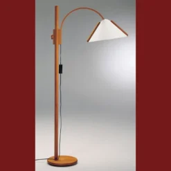 Stehleuchte Arcade Mit Holzgestell