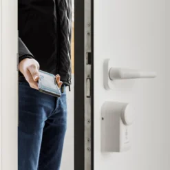 Homematic IP Türschlossantrieb 17 Homematic IP Türschlossantrieb -Heimbeleuchtung 3067135 8