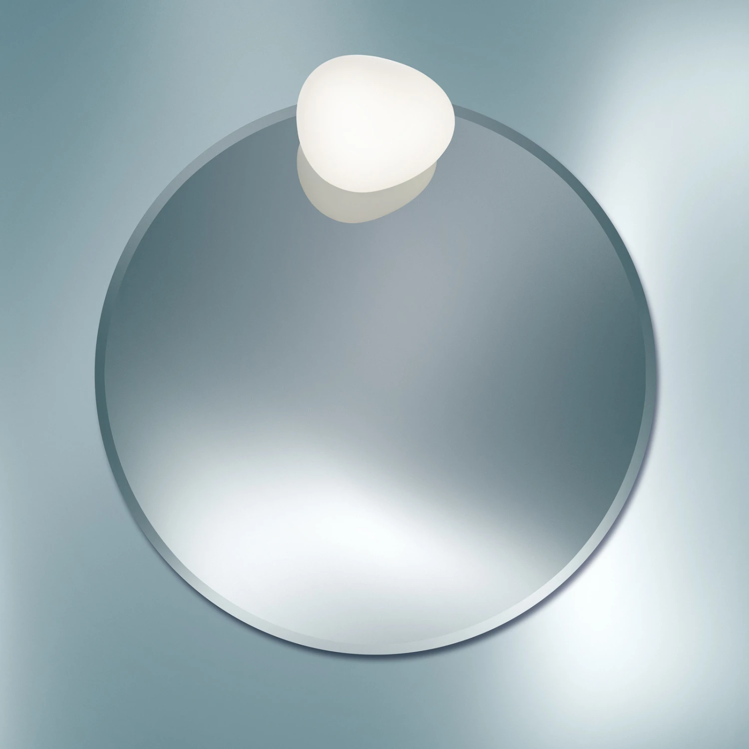 Foscarini Gregg Piccola Spiegelleuchte Weiß 4 Foscarini Gregg Piccola Spiegelleuchte Weiß – Bild 4