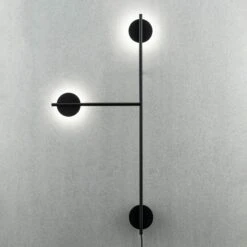 GRUPA Igram LED-Wandleuchte Zweiflammig Schwarz -Heimbeleuchtung 4028026 4