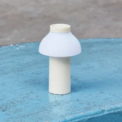 HAY PC Portable LED-Tischleuchte Akku, Cremeweiß