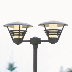 Konstsmide Zweiflammige Mastleuchte GEMINI Schwarz