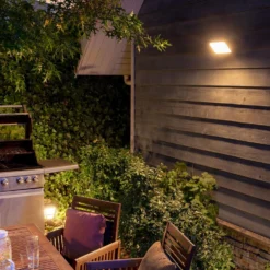 Philips Hue White Welcome Außenstrahler, 2.300lm -Heimbeleuchtung 7534101 5