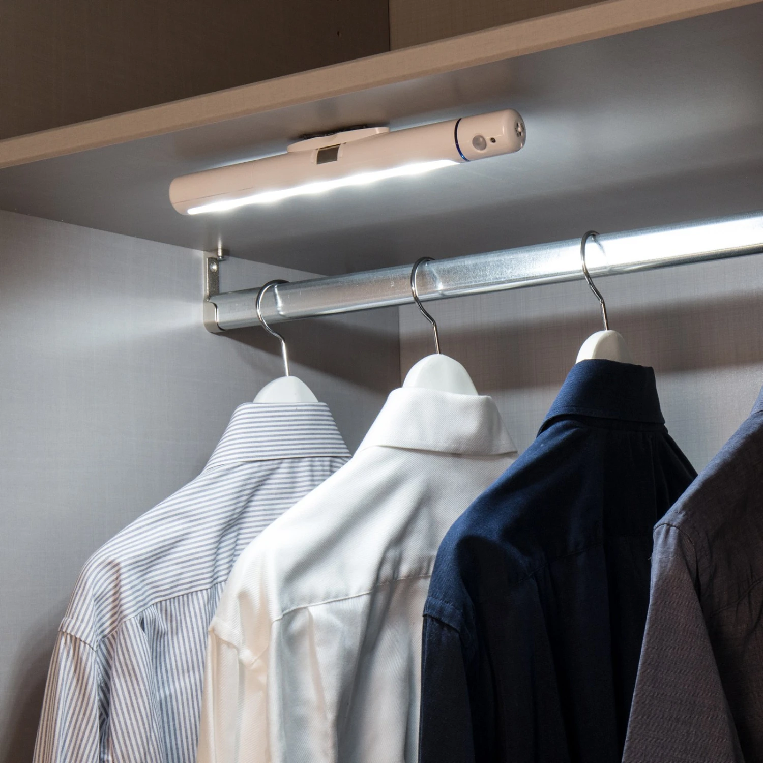 Lightstick Unterschrankleuchte Mit Batteriebetrieb 8 Lightstick Unterschrankleuchte Mit Batteriebetrieb – Bild 8