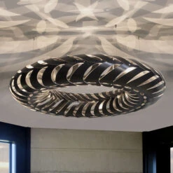 David Trubridge Maru Hängelampe 110cm Schwarz