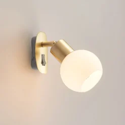 Lindby Lioma Steckdosenleuchte, Neigbar, Messing 10 Lindby Lioma Steckdosenleuchte, Neigbar, Messing -Heimbeleuchtung 9628267 3