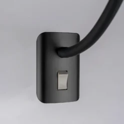 Lindby Toulin LED-Steckerleuchte, Flexarm, Schwarz 10 Lindby Toulin LED-Steckerleuchte, Flexarm, Schwarz -Heimbeleuchtung 9951103 4