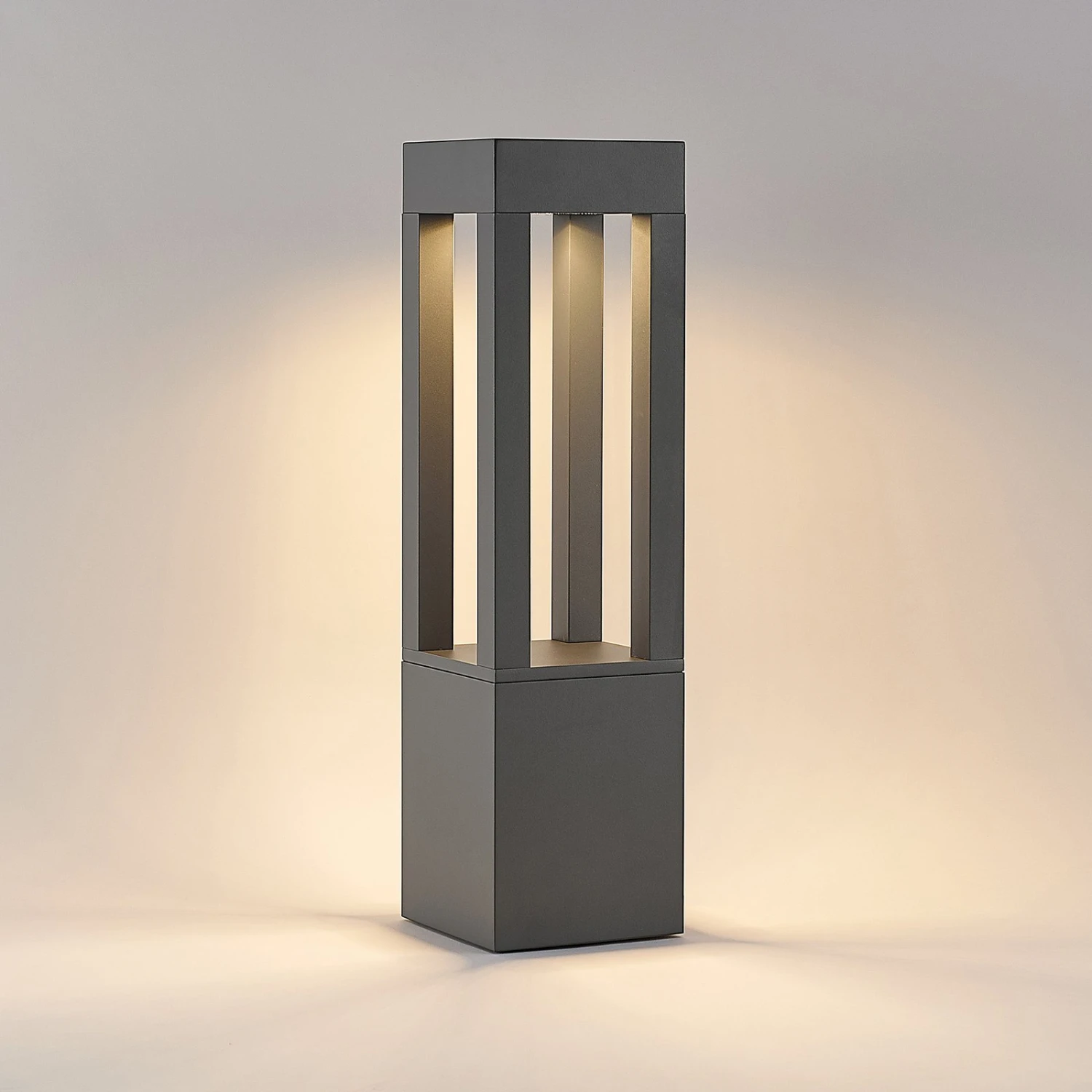Arcchio Lienna LED-Pollerleuchte, Höhe 60 Cm 3 Arcchio Lienna LED-Pollerleuchte, Höhe 60 Cm – Bild 3